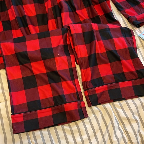 Cat & Jack PJ set buffalo plaid size 10-12 - Picture 4 of 8